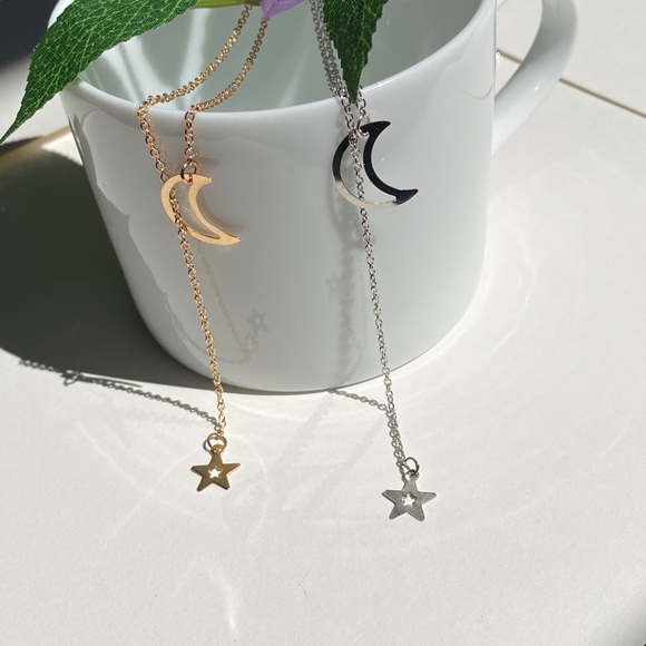 Sweetheart Gold Tone Crescent Moon Necklace. - Picture 2 of 6